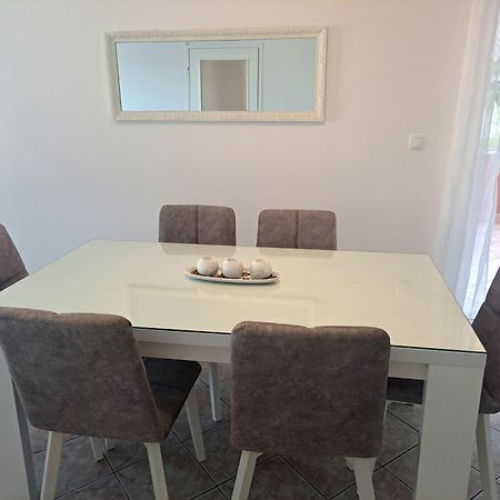 Lifestyle Apartment Podstrana Eksteriør billede
