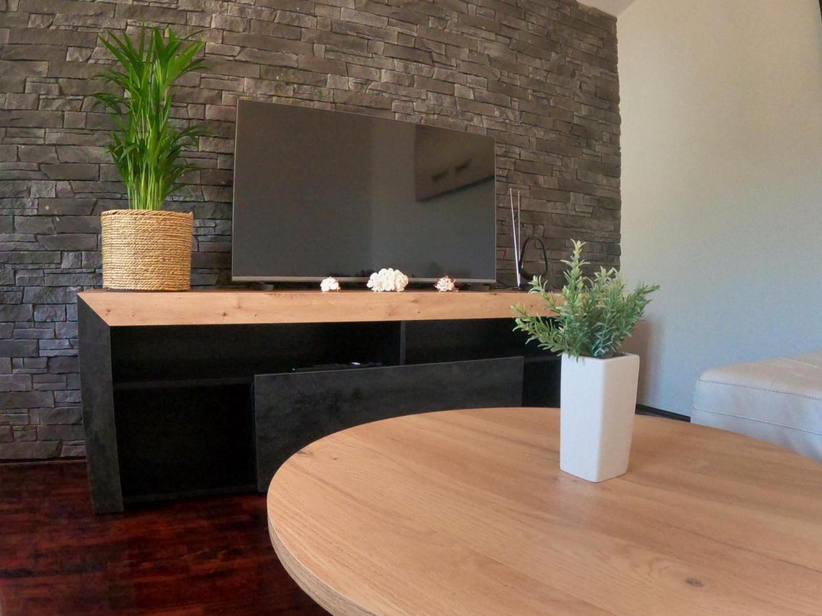 Lifestyle Apartment Podstrana Eksteriør billede