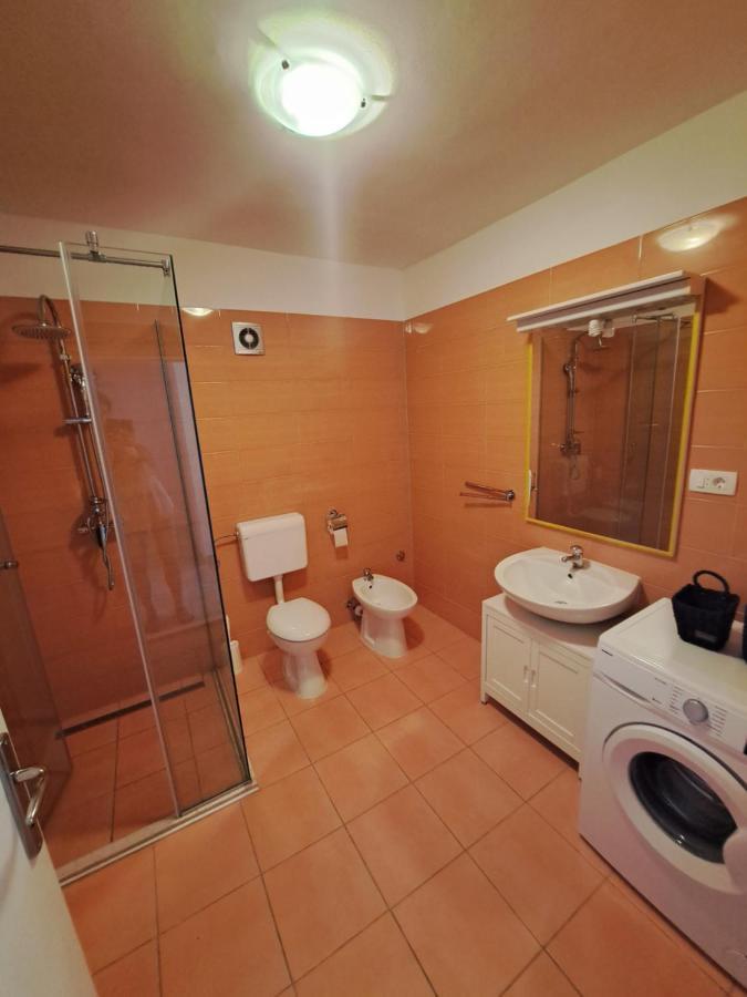 Lifestyle Apartment Podstrana Eksteriør billede