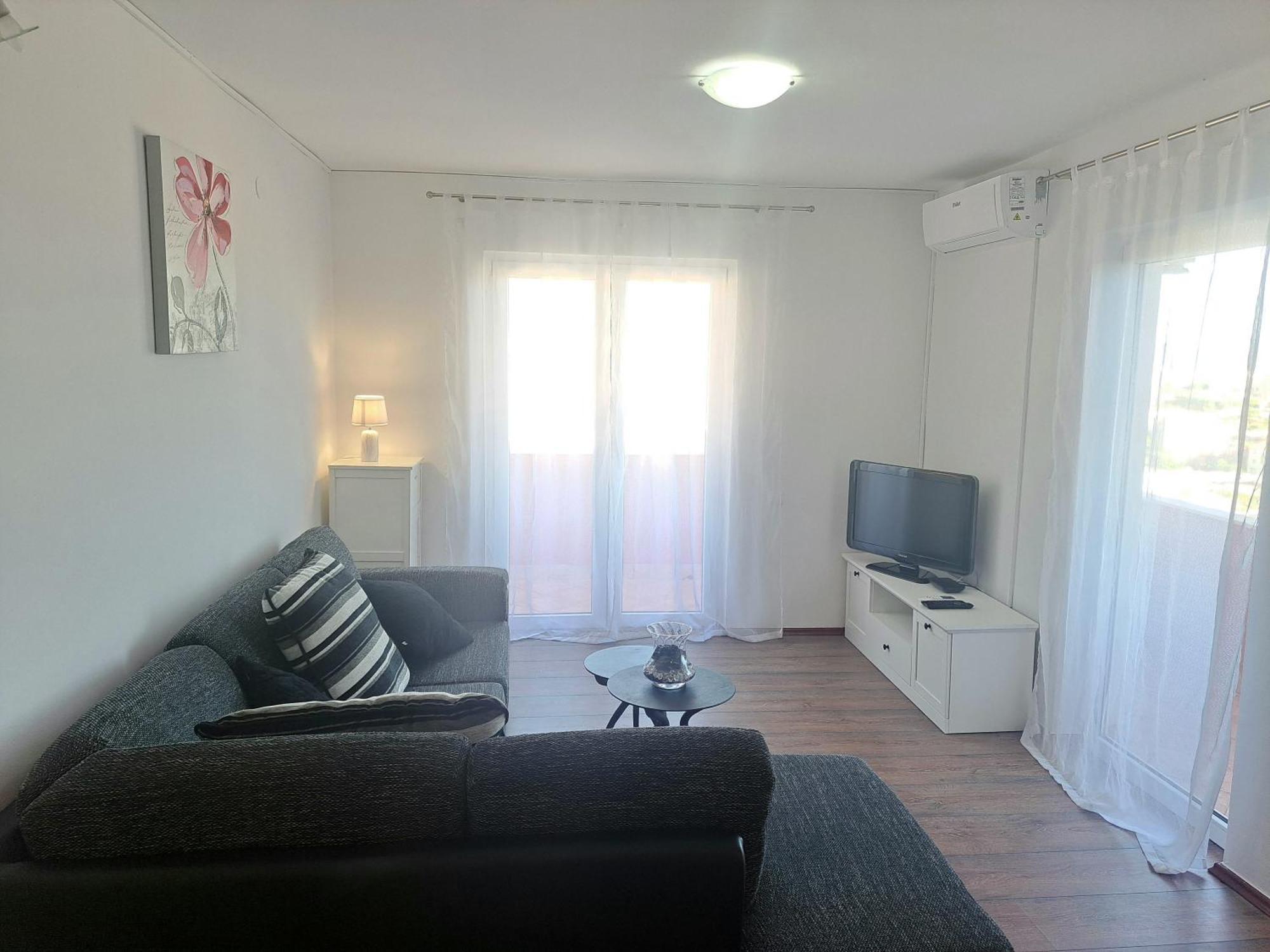 Lifestyle Apartment Podstrana Eksteriør billede