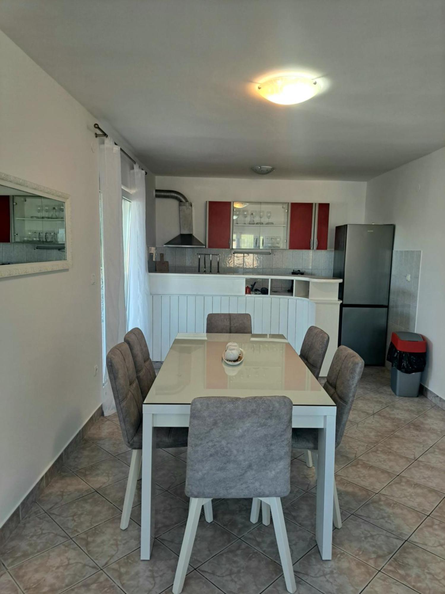 Lifestyle Apartment Podstrana Eksteriør billede